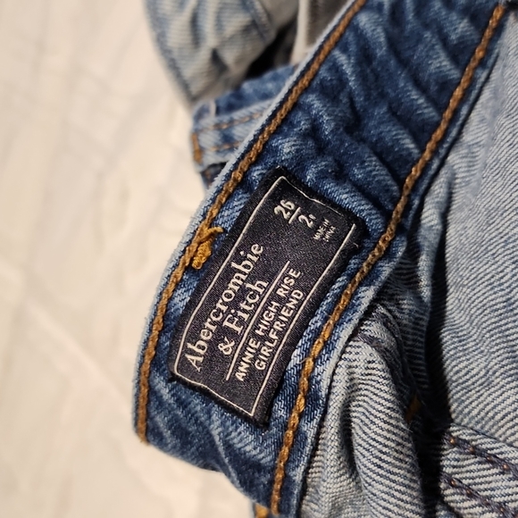 Jeans bundle🐕 - Picture 4 of 5